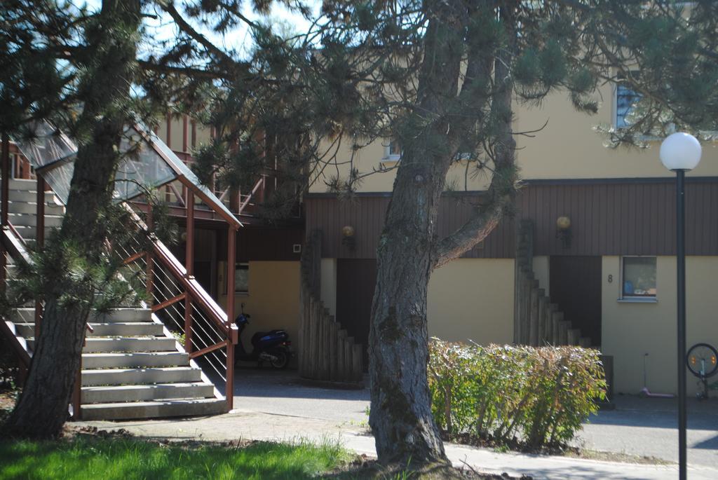Motel - Hotel La Poularde Romont Экстерьер фото