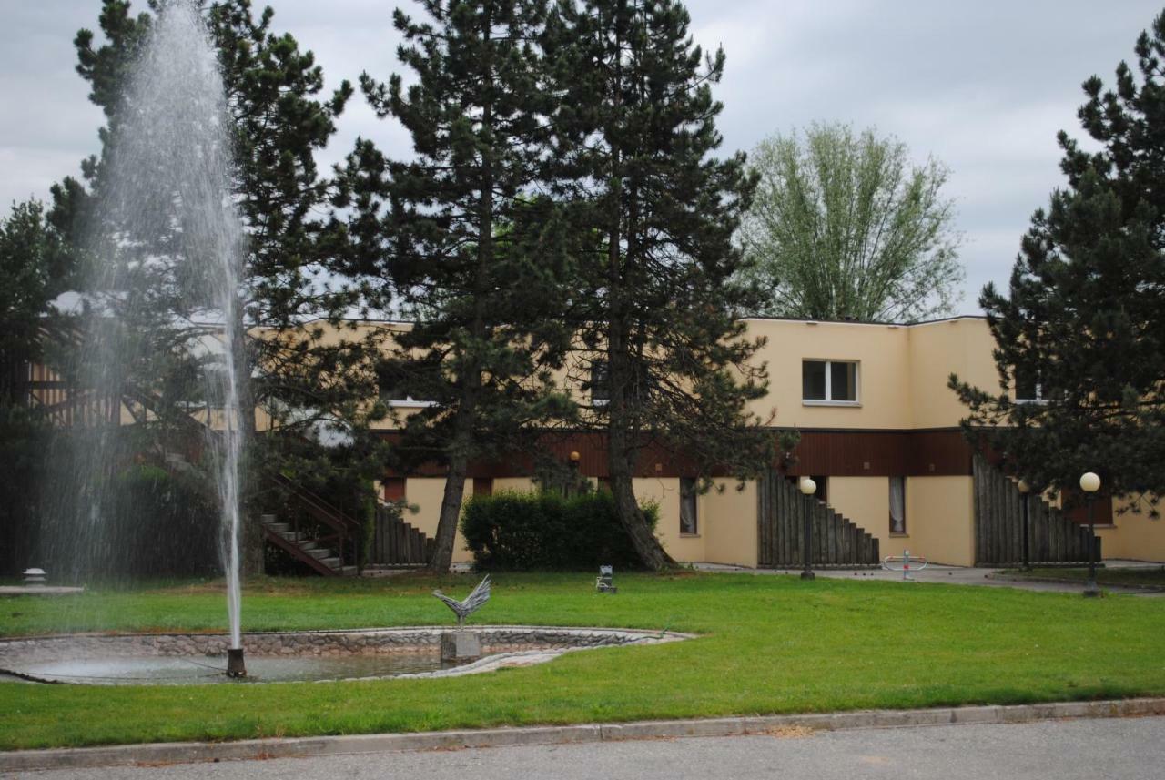 Motel - Hotel La Poularde Romont Экстерьер фото