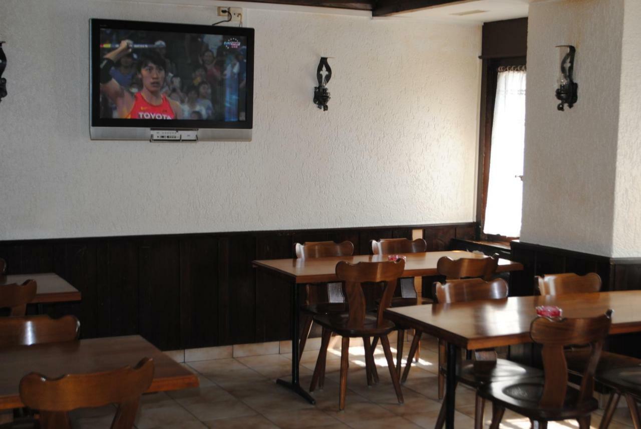 Motel - Hotel La Poularde Romont Экстерьер фото